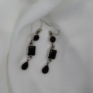 עגילים בשילוב אבני אוניקס