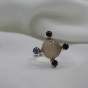 טבעת כסף בשילוב אבן רוז קווארץ