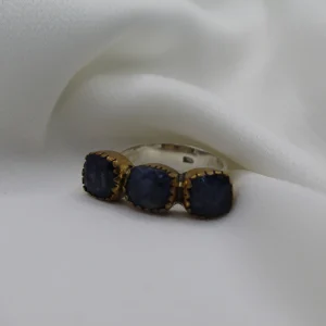 טבעת כסף בשילוב פליז אבן רובי לא מלוטש