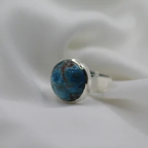 טבעת כסף בשילוב אבן חן בלו אפטיט