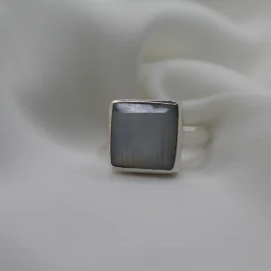 טבעת כסף בשילוב אבן חן מונסטון